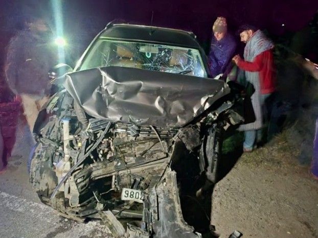 One killed, four injured in road accident in Pali