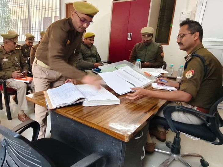 Deputy Commissioner of Police, Gomti Zone, conducted a surprise ...