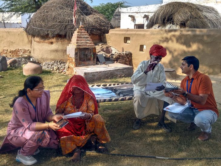 सुप्रीम कोर्ट केरल सरकार की SIR के खिलाफ याचिकाएं सुनेगा:बंगाल के 2208 बूथ पर 100% फॉर्म वापस, दावा- ऐसा संभव ही नहीं, CEO ने रिपोर्ट मांगी- INA NEWS