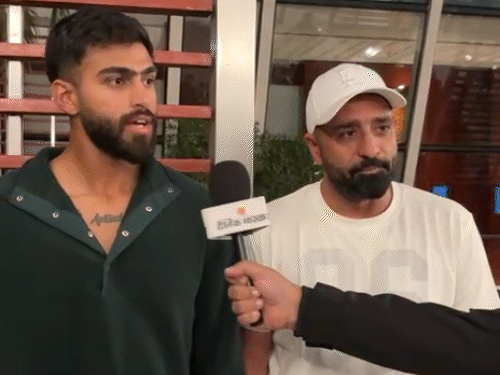 एक टीम में एक साथ खेल रहे भारत और पाकिस्तान के खिलाड़ी: ILT20 में अडानी की टीम में शामिल हुए और कहा: हम अच्छे क्रिकेट का समर्थन करते हैं