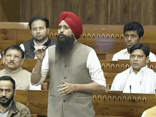 संसद में उठा पंजाब बाढ़ का मुद्दा:AAP सांसद कंग बोले-बिहार में PM करोड़ों की बोली लगाते हैं, पंजाब से भेदभाव क्यों- INA NEWS