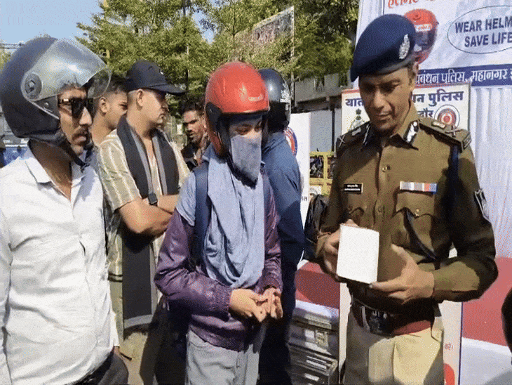 Indore Police's awareness campaign