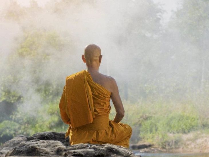 मन की शांति: गौतम बुद्ध की सीख जो आध्यात्मिक मार्ग उजागर करती है Gautam Buddha Inspires Spiritual Peace news image