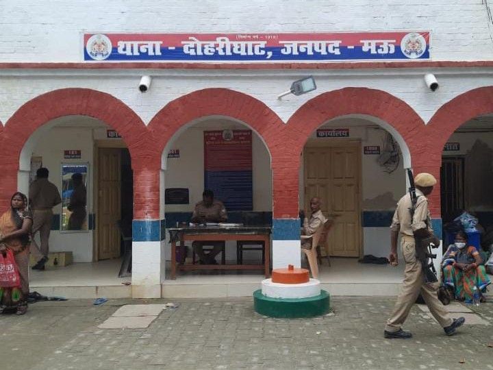 Elderly man dies after being hit by a bullet