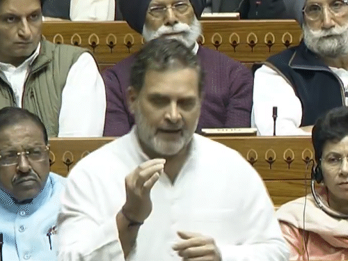 राहुल ने कहा- बीजेपी देश में चुनाव सुधार नहीं चाहती:चुनाव आयोग को कंट्रोल कर रही; SIR पर सदन के सामने 3 मांगें रखीं, 3 सवाल पूछे