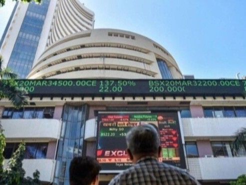 सेंसेक्स 150 अंक चढ़कर 84,800 के स्तर पर:  निफ्टी भी 50 अंक चढ़ा, IT सेक्टर के शेयरों में सबसे ज्यादा तेजी