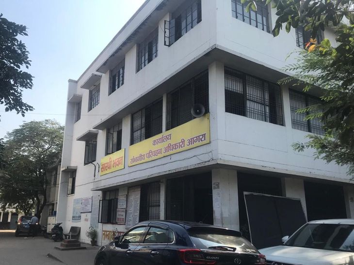 RTO action against private vehicles for commercial purposes