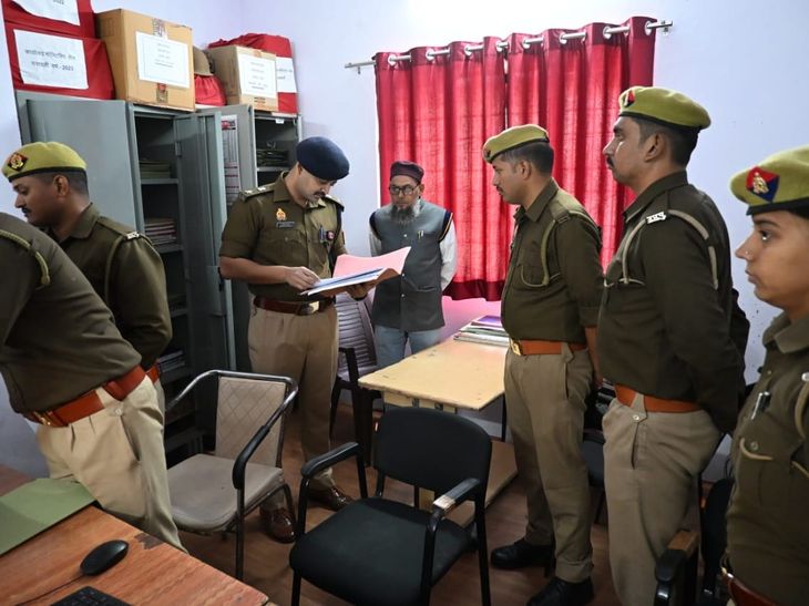 Banda SP conducted annual inspection of police line