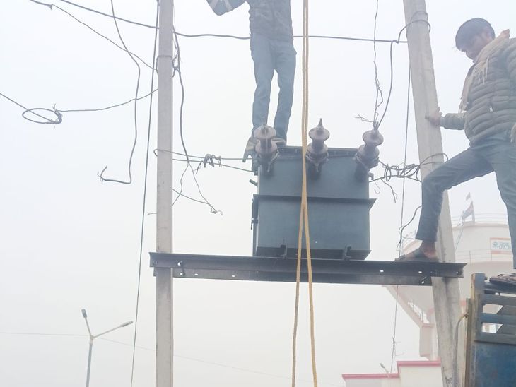 Faulty transformer replaced in Bareilly's Ramnagar