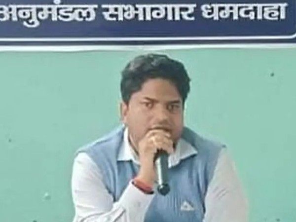 धमदाहा SDM पर मारपीट के संगीन आरोप:  LDC स्टाफ बोला- एसडीएम तानाशाह, जबरन इस्तीफा लिखवाया; एसपी से लगाई गुहार – Purnia News