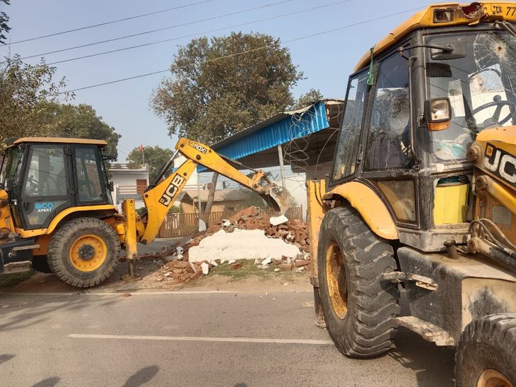 Illegal construction of gangster Sonu Rathi demolished in Gurugram
