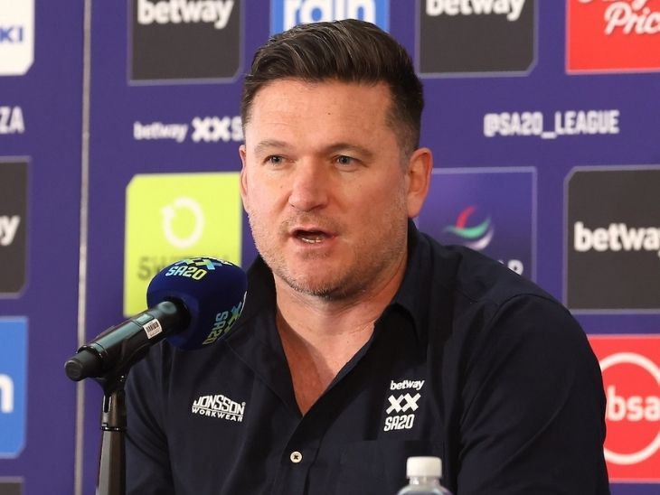 स्मिथ ने कहा- टीम की सफलता का श्रेय खिलाड़ियों को जाता है: दक्षिण अफ्रीका के पूर्व कप्तान ने कहा- हर साल 50 से 60 खिलाड़ियों को विश्व मंच पर ले जाना चाहते हैं