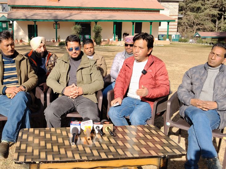 मनाली में पानी के बिलों में बढ़ोतरी का विरोध:  हिमाचल सरकार ने समाधान नहीं किया तो आंदोलन की चेतावनी – Manali News