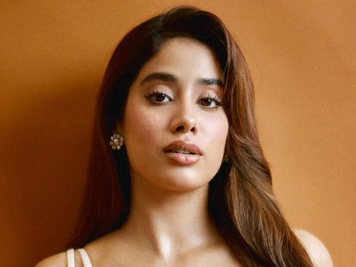 बांग्लादेश में हिंदू युवक की लिचिंग पर भड़कीं जाह्नवी:घटना को बर्बर और नरसंहार बताया, बोलीं- ये पाखंड हमें तबाह कर देगा