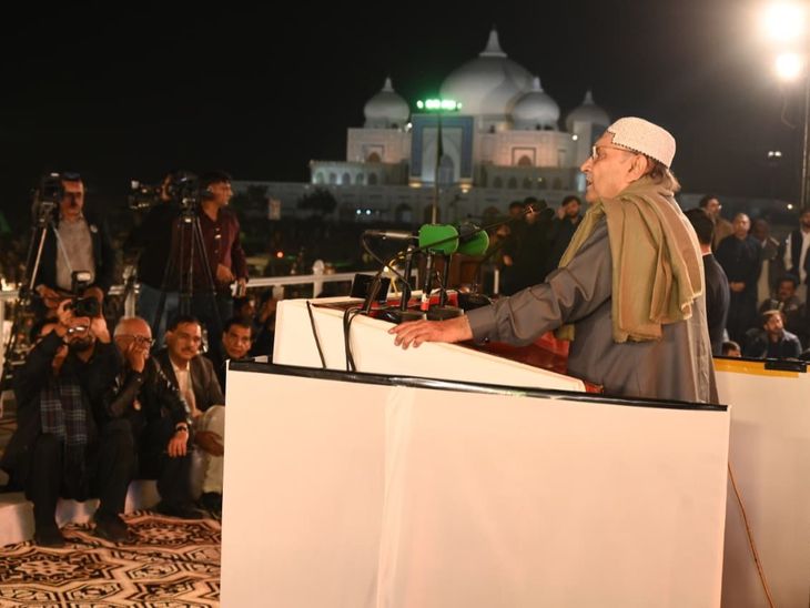 जरदारी बोले- पाकिस्तान दोबारा युद्ध को तैयार:मई में भारत को समझाया युद्ध बच्चों का खेल नहीं; बिलावल ने कहा- मोदी मुनीर से डरते हैं