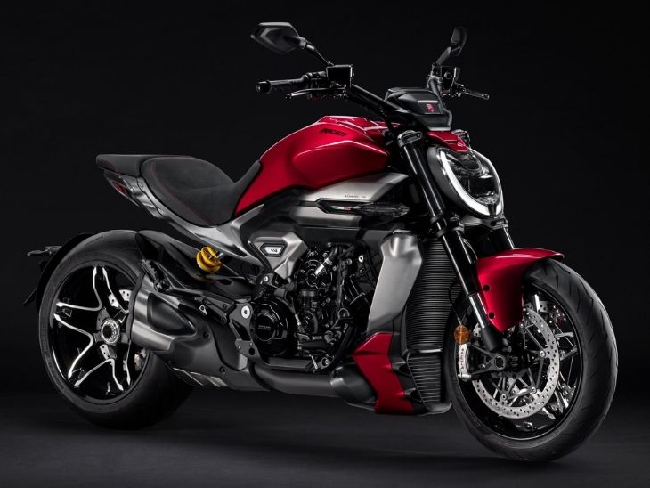 डुकाटी XDiavel V4 भारत में लॉन्च: जानिए कीमत और धांसू फीचर्स | तकनीक Ducati Xdiavel V4 Launched India news image