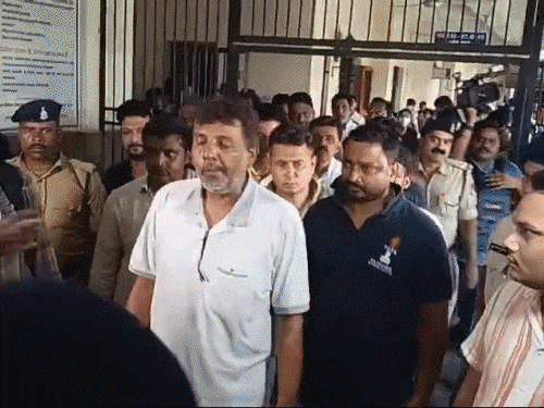 शराब घोटाला…सिंडिकेट ने 4 तरीके से कमाए 2800 करोड:  सप्लीमेंट्री प्रॉसिक्यूशन कंप्लेंट दायर, ED बोली-चैतन्य बघेल, लखमा, टुटेजा और सौम्या चौरसिया ने की अवैध कमाई – Chhattisgarh News