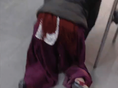 ‘नाचने वाली होती तो सपोर्ट करते, गरीब का दर्द सुनिए’:  दिव्यांग महिला को झांसे में लेकर यूट्यूबर्स ने बनाया वीडियो; अपना यूपीआई नंबर देकर कहा हेल्प कीजिए – Patna News