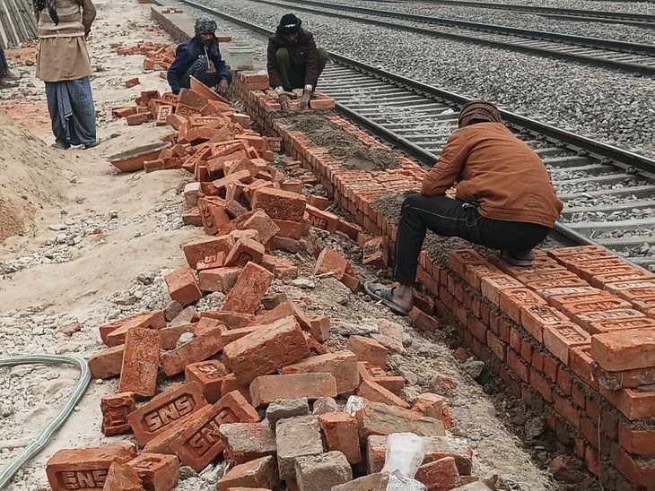 Construction of Platform 1 at Bhatpar Rani Station