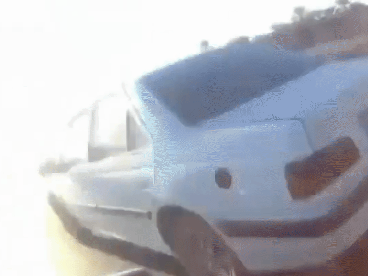 ईरान में चलती गाड़ी से पुलिसकर्मी को गोली मारी, मौत:दो दिन में दूसरे पुलिस अफसर की हत्या; देश भर में महंगाई के खिलाफ प्रदर्शन जारी