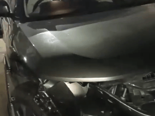 जालंधर के माता रानी चौक पर हादसा:  तेज रफ्तार कार ने परिवार सवार वाहन को मारी टक्कर, चालक मौके से फरार – Jalandhar News