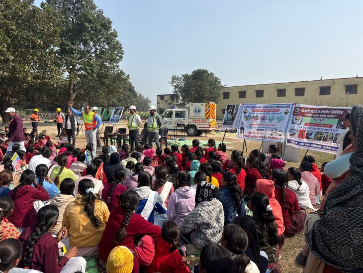 'Road Safety Mitra' programme launched in Ayodhya