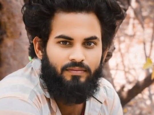 Four police teams are investigating the Deepak Rajbhar murder case.