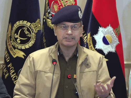 आतिशी का VIDEO, पंजाब DGP बोले- मामला ऑनगोइंग:डीजीपी का मेन रोल पॉलिसी मेकिंग; AAP नेता पर सिख गुरू के अपमान का आरोप- INA NEWS