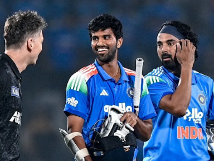 न्यूजीलैंड वनडे सीरीज से वाशिंगटन सुंदर बाहर! क्या है खिलाड़ी की चोट? Sundar Out, Rib Injury news image