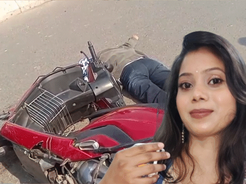 Woman dies after being hit by an army truck Prayagraj