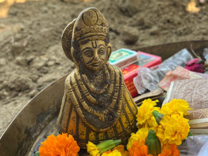 Bihar Youth Dream Leads to Khag Shyam Idol Excavation | Archaeology to ...
