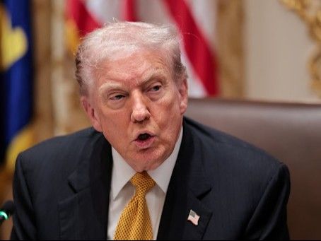 ट्रम्प के टैरिफ पर सुप्रीम कोर्ट का फैसला आज:अगर हारे तो लौटाने होंगे अरबों डॉलर; अमेरिकी राष्ट्रपति बोले- हम बर्बाद हो जाएंगे