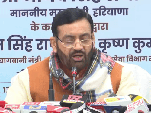 हरियाणा में महिलाओं को अब ₹2100 के बजाय ₹1100 मिलेंगे:लाडो लक्ष्मी योजना में बदलाव; CM सैनी बोले- ₹1000 की RD-FD कराएगी सरकार