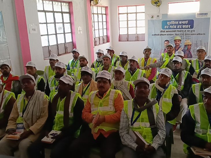 Bihar Rajmistri Training: Earthquake-Resistant House Building Program ...