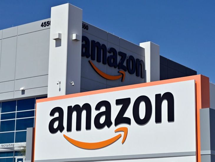 अमेजन का बड़ा फैसला: 30,000 ऑफिस वर्कर्स की छंटनी, तकनीक जगत में हलचल Amazon Announces Further Job Cuts news image