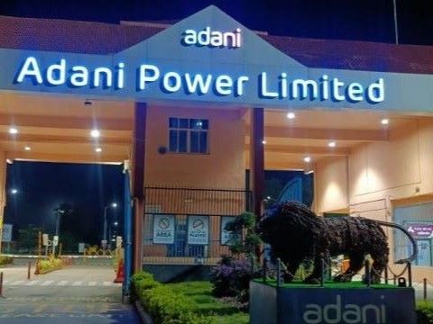 अडाणी पावर का मुनाफा 19% गिरा, रेवेन्यू में 9% की गिरावट: क्या है मार्केट का ... Adani Power Profit Declines Slightly news image
