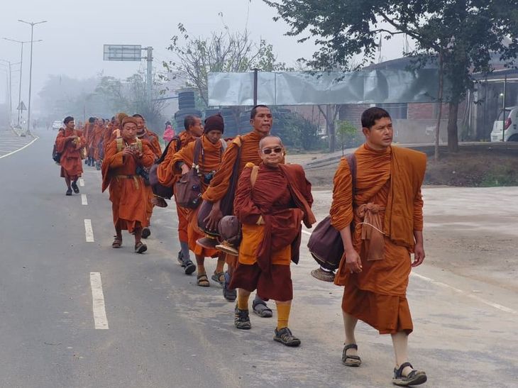 International Buddhist Pilgrimage Reaches Mainpuri, Departs for Sankisa