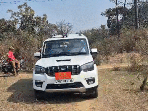 बोकारो से लापता महिला का शव 13 दिन बाद मिला:  अर्धनग्न अवस्था में मिला शव, जले हुए थे शरीर के कुछ हिस्से, हत्या की आशंका – Bokaro News