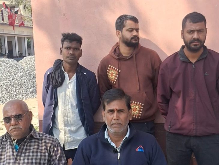 Nonar Pandey Villagers Protest Gram Sabha Land Shop Construction | High ...
