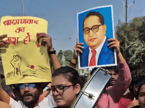 prayagraj students protest in support of UGC Student Rally live Photo Video