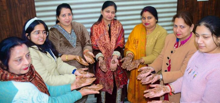 Mehndi was offered to Mata Gauri and rituals were performed as per the ...