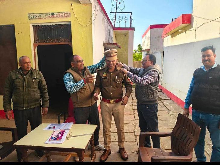Devghat Range Van Daroga Promotion | Ashish Singh Gets Star