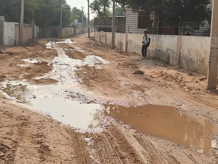 Deshnok Bypass Roads Potholes Waterlogging | Napasar 25 Years Badhal