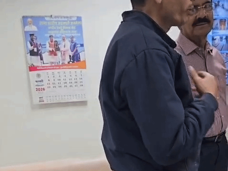 हाई सिक्योरिटी के बीच मंत्रालय में घुसा फर्जी IAS:  ट्रांसफर कराने की कोशिश में पकड़ा गया; अधिकारियों ने सुरक्षा बल को सौंपा – Bhopal News