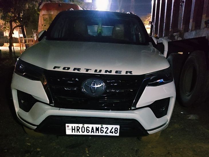 Churu Drug Smugglers Arrested on NH52; Opium Seized