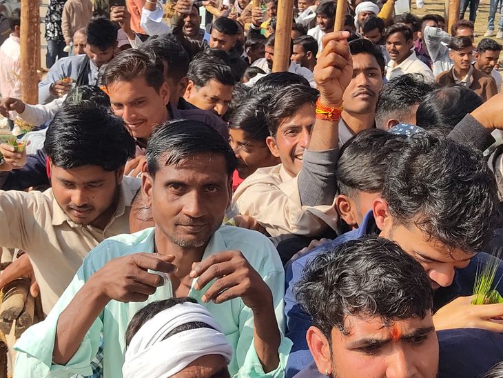 Kanwar Yatra Devotees Flood Saravan Bhureshwar Mandir