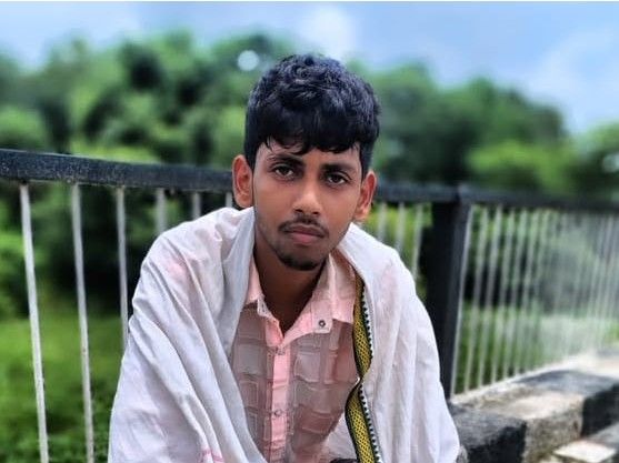 Rani Pur Accident: Youth Dies in Pickup Collision