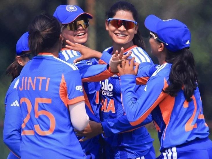 महिला एशिया कप के उभरते सितारे, भारत ने पाकिस्तान को हराया – 11वें ओवर में 94 रनों के लक्ष्य का पीछा करते हुए आठ विकेट से मैच जीत लिया।