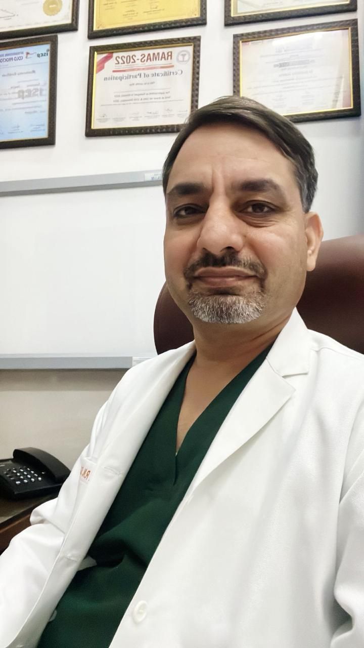 Dr. Samota has received a Fellowship in Advanced Laparoscopic Surgery ...