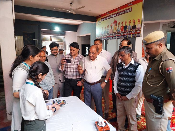 डीग में ‘रोबो एक्सपो 2026’ का आयोजन:  छात्रों ने प्रदर्शित किए रोबोट, ह्यूमनॉइड रहा मुख्य आकर्षण – Deeg News